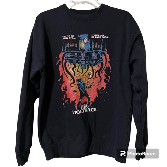 NETFLIX STRANGER THINGS size medium sweatshirt chapter 9 The Piggyback be still - Picture 1 of 6